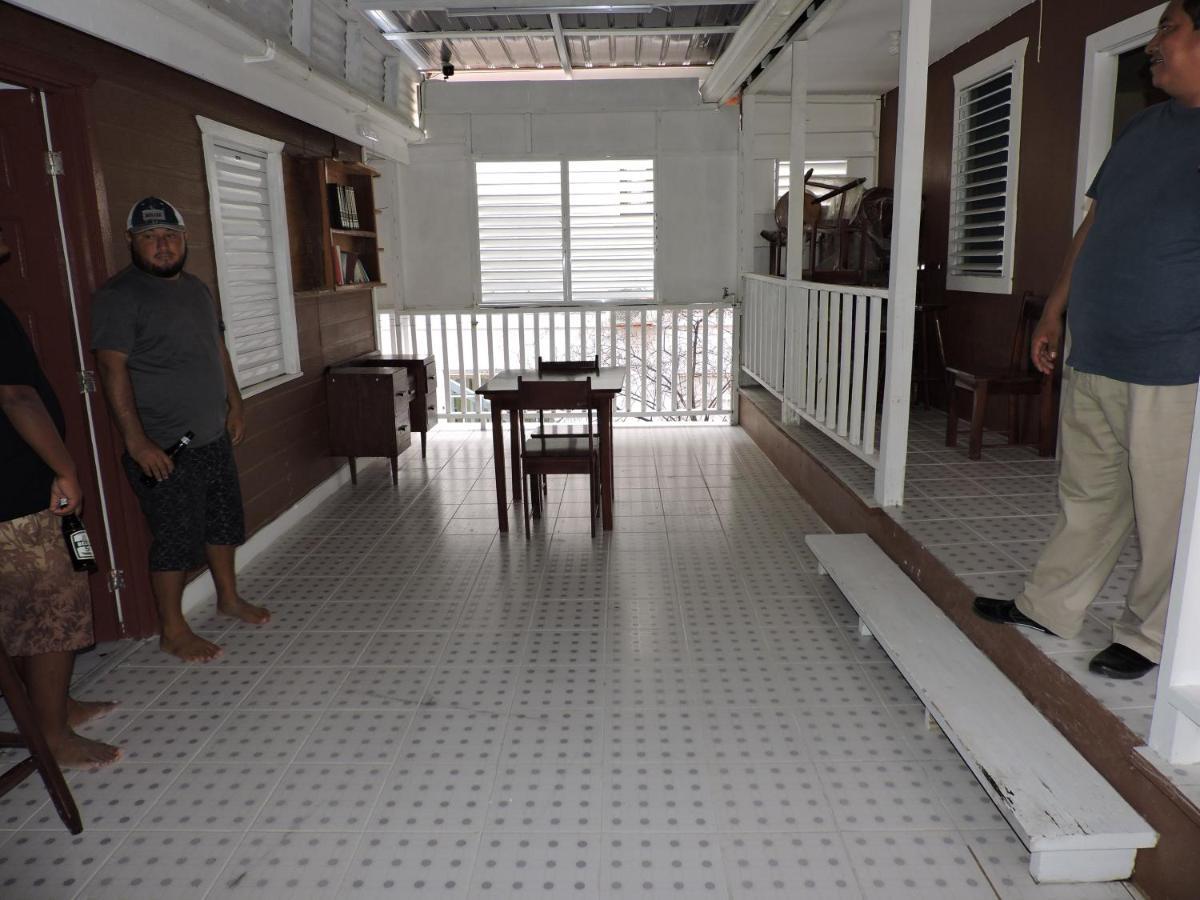 Wild Panther'S Guest House & Hostel 키코커 외부 사진